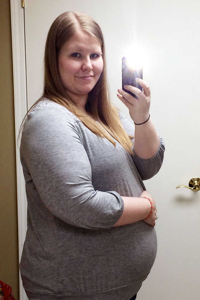 baby bump week 21 pregnant obese woman photo