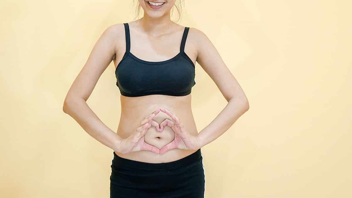 pregnant woman 12 weeks heart belly photo