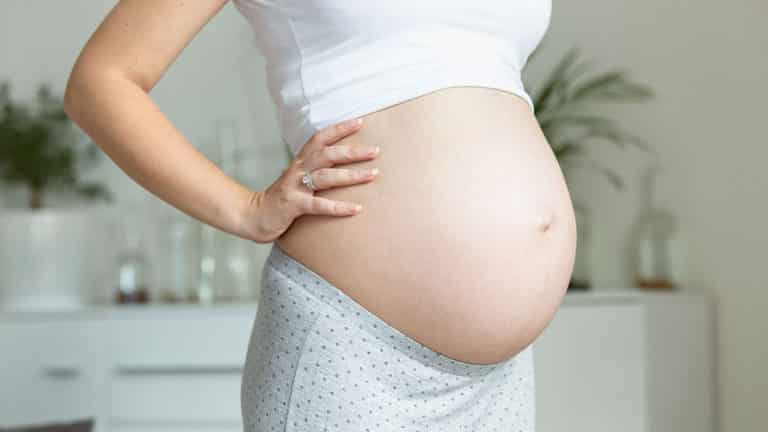 Pregnancy Week-by-Week: Symptoms & Fetus Growth Stages