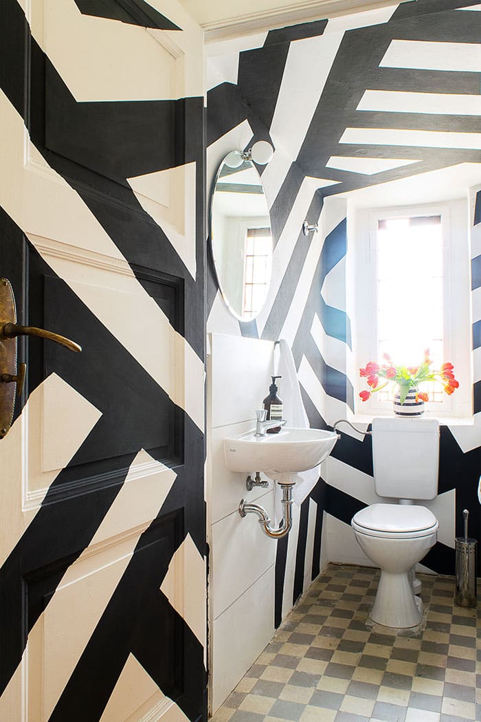 black and white geometric pattern in a bathroom