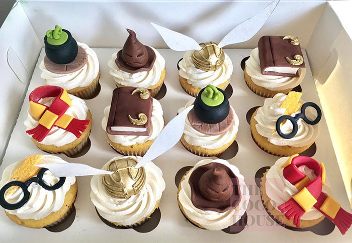 20 x Harry Potter Hermione Cupcake Icing Toppers