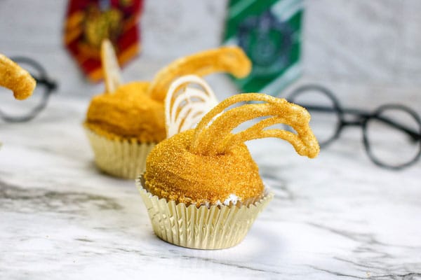 Harry Potter golden snitch cupcakes