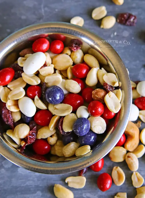 patriotic trail mix