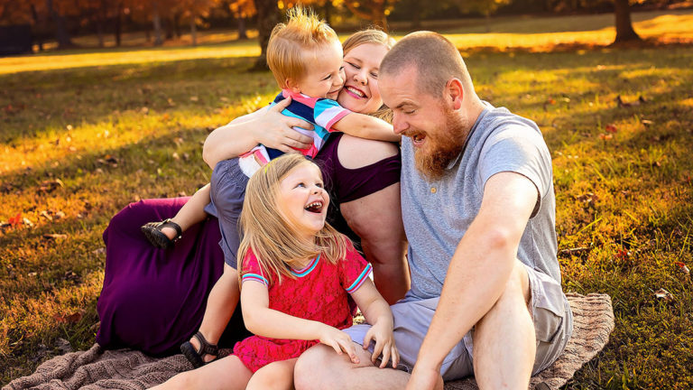 Fall Family Photos: Mom’s Ultimate Guide to Make ‘Em Perfect