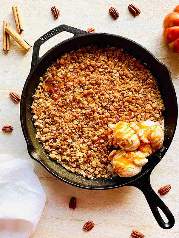 cast iron skillet apple crisp