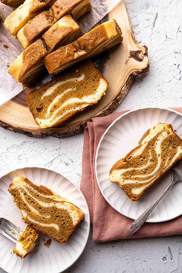 pumpkin cream cheese swirl cake
