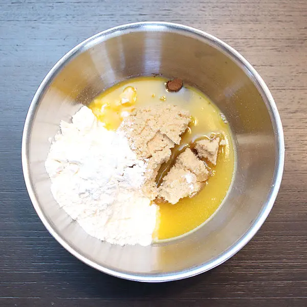 streusel ingredients in a bowl