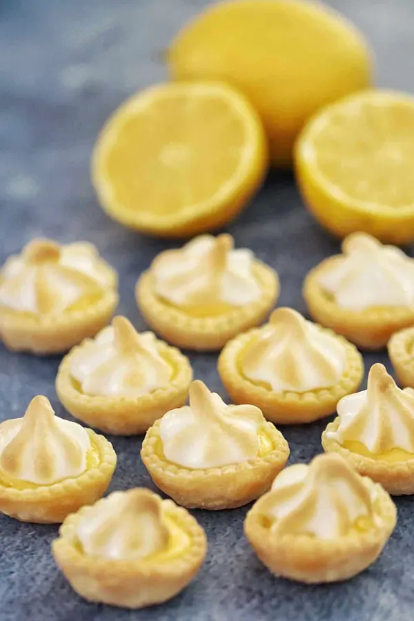 mini lemon meringue tarts