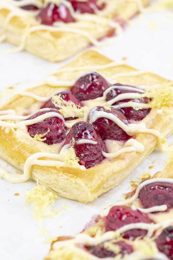raspberry puff pastry tarts with lemon and cream cheese