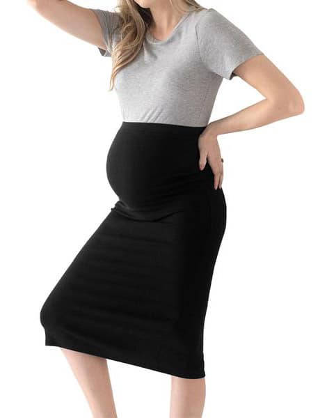 pregnant woman wearing a black maternity midi skirt