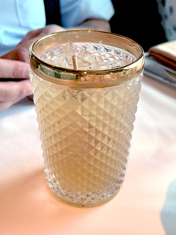 the Hyperion Highball cocktail from 1923 restaurant