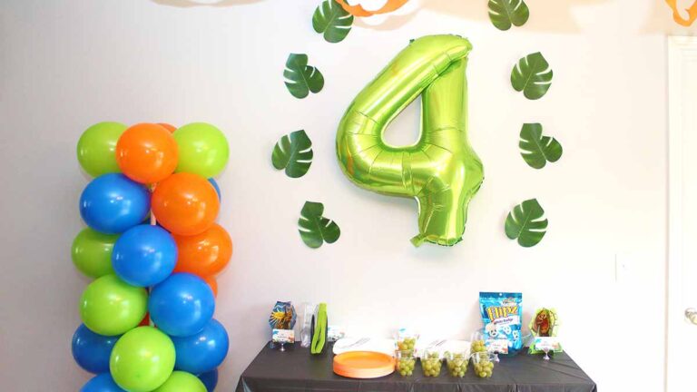 A Dinosaur Birthday Party for the (Prehistoric) Ages