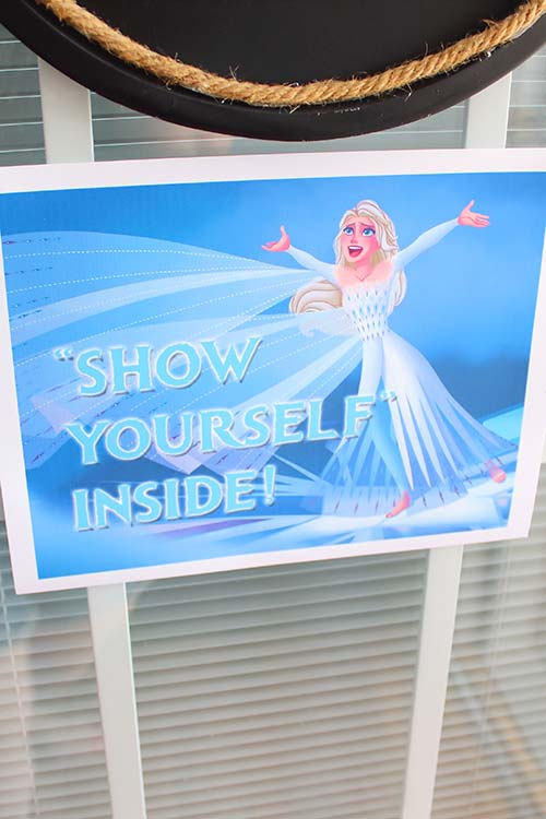 an illustration of Elsa in Frozen 2 with the text "Show YourSelf Inside!"