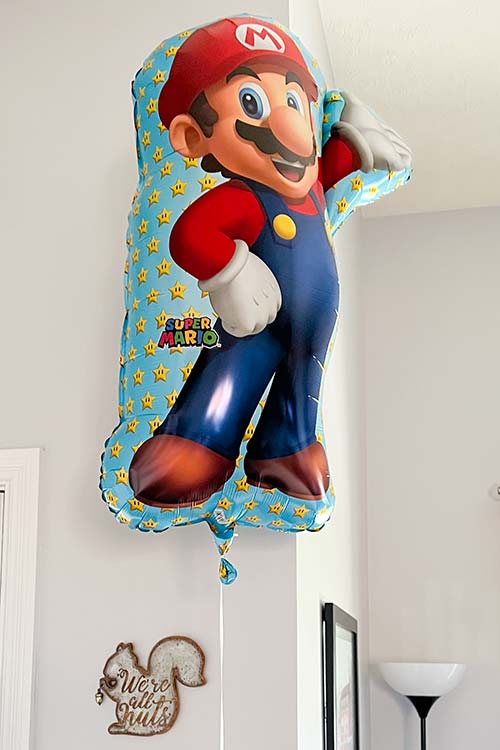 giant Mario balloon